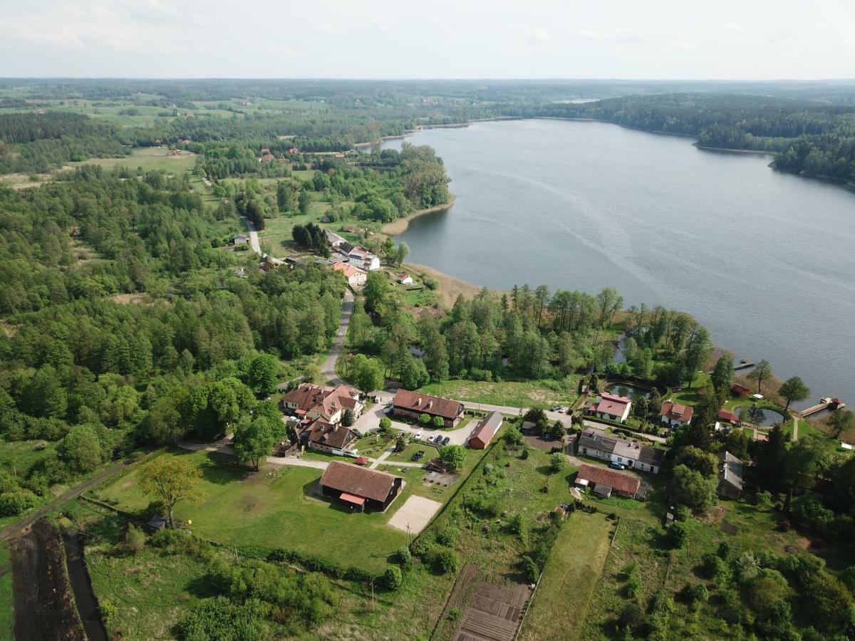Folwark Tumiany Pokoje & Restauracja Buitenkant foto